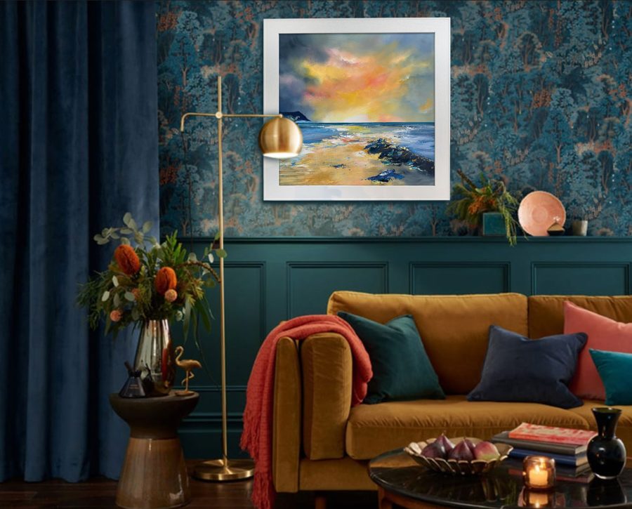 Night rocks: paintings enhance interior design